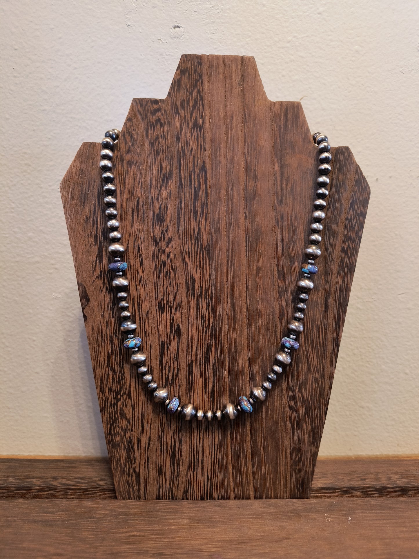 The KAYLEE Necklace