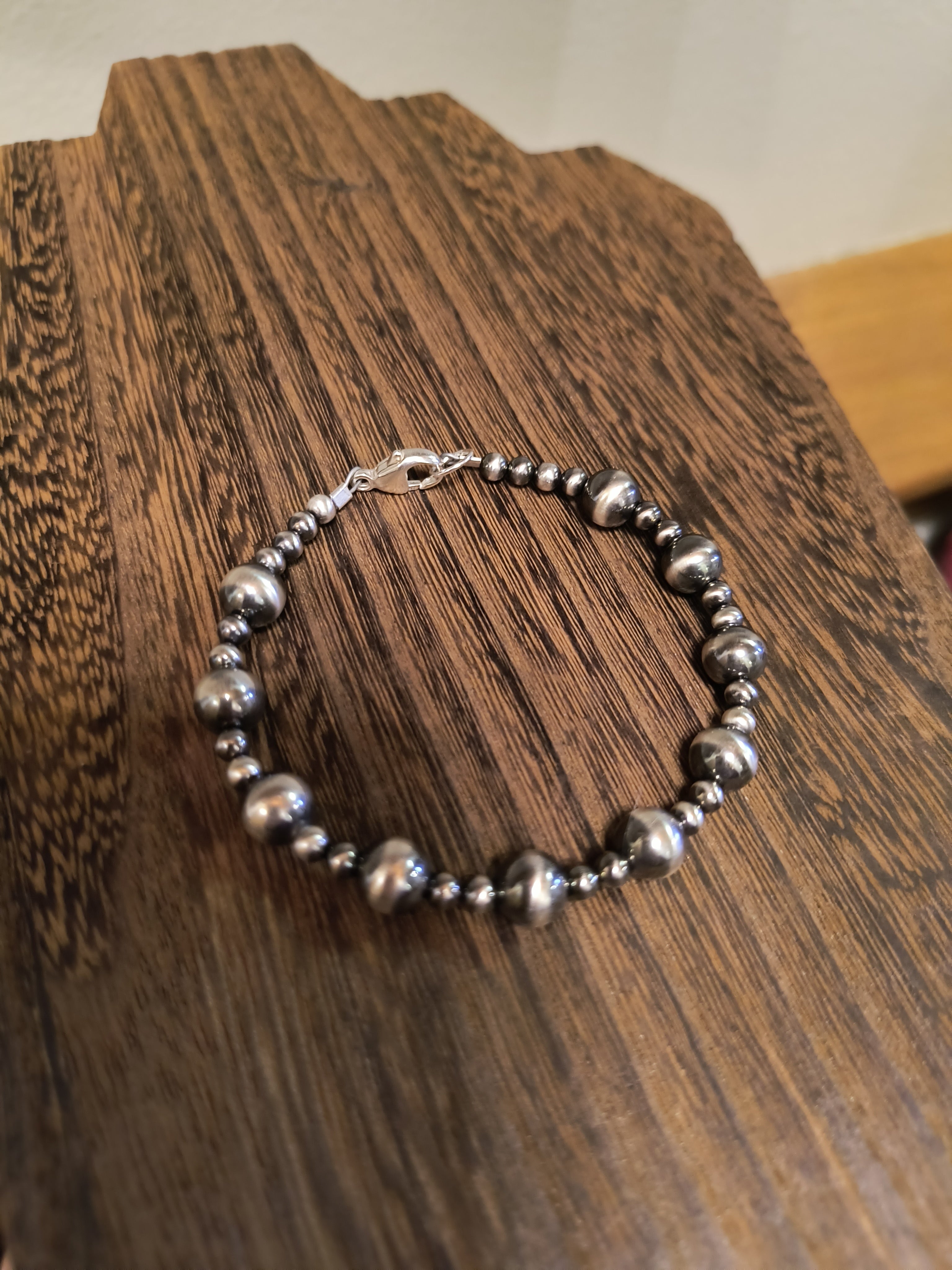 4 & 8mm Bracelet