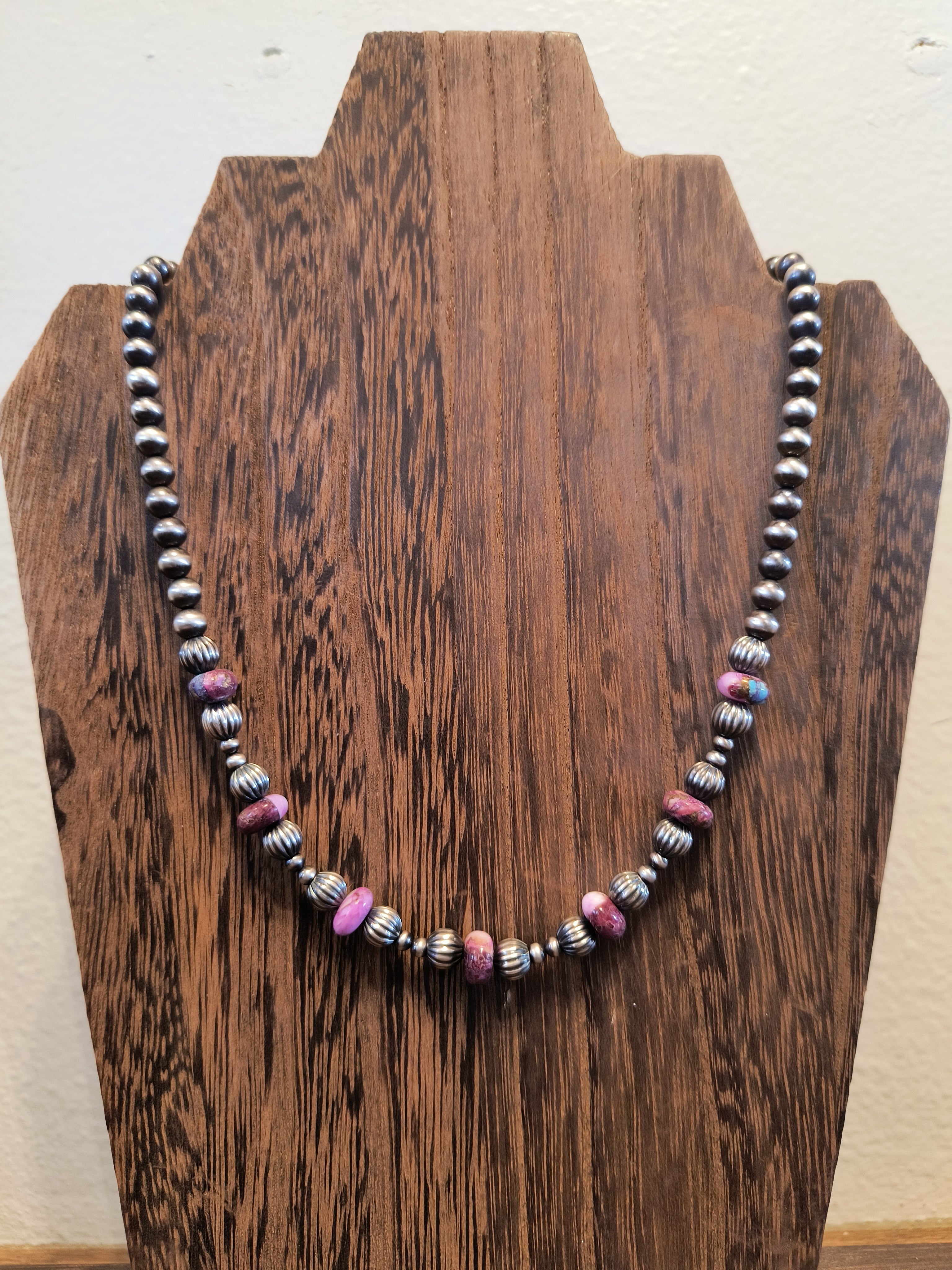 The PRISCILLA Necklace