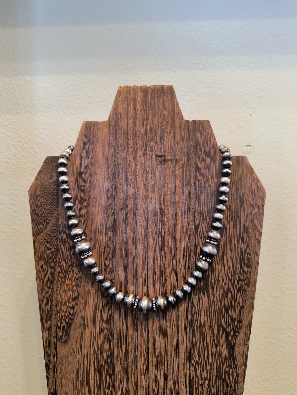 The EMMYLOU Necklace